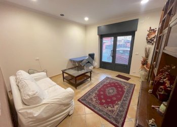 Negozio Via Gioberti, Pinerolo - foto 1