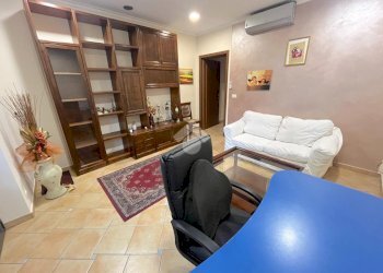 Negozio Via Gioberti, Pinerolo - foto 3