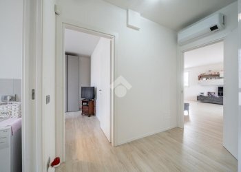 Four-room apartment Via Ilaria Alpi, Novellara - photo 15