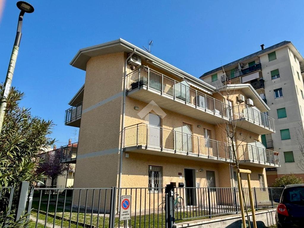 Bilocale Via Tiziano Vecellio, Cesenatico - foto 2