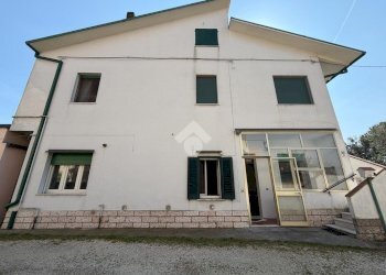 Porzione di casa Via Lunga, Ravenna (zona San Zaccaria) - foto 2