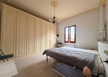 Three-room apartment Via Elso Sommovigo, Arcola - photo 3