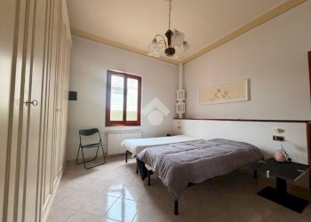 Three-room apartment Via Elso Sommovigo, Arcola - photo 7