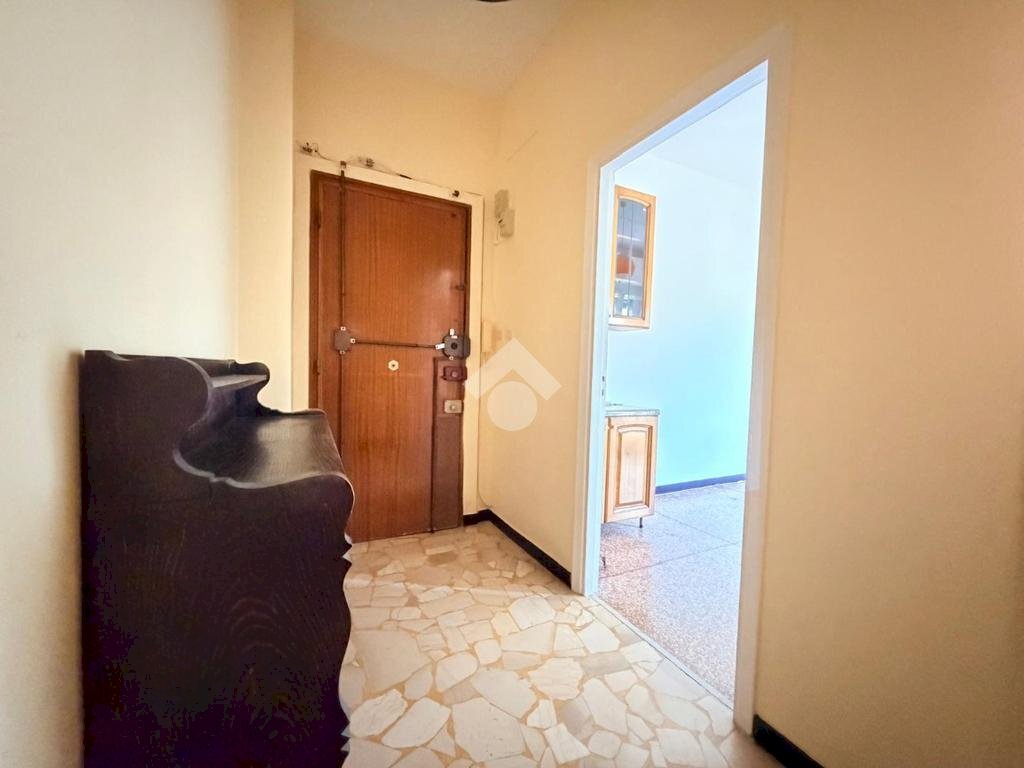 Trilocale Via L. Calda, Genova (zona Borzoli) - foto 2