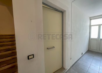 PORTA D\'INGRESSO - Trilocale Borgo Udine 7, Palmanova - foto 4