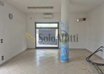 20260220_121158.jpg - Commercial Premises Via Marche, Cepagatti - photo 3