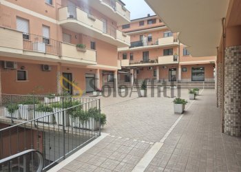 20260220_121813.jpg - Commercial Premises Via Marche, Cepagatti - photo 18