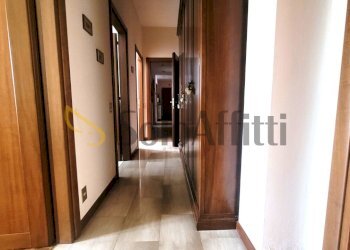 corridoio.jpg - Appartamento Via Crivelli 39, Parabiago - foto 19