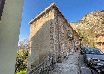 Gemini_Generated_Image_6400226400226400.png - Terratetto - Terracielo Via Decio Raggi 13, Novafeltria - foto 4