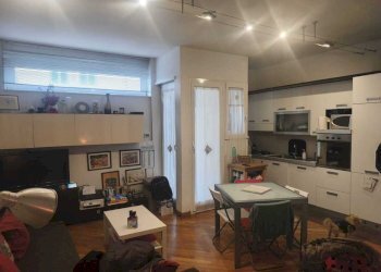 Soggiorno con angolo cottura - Bilocale Via delle Fiamme Gialle, Roma - foto 7