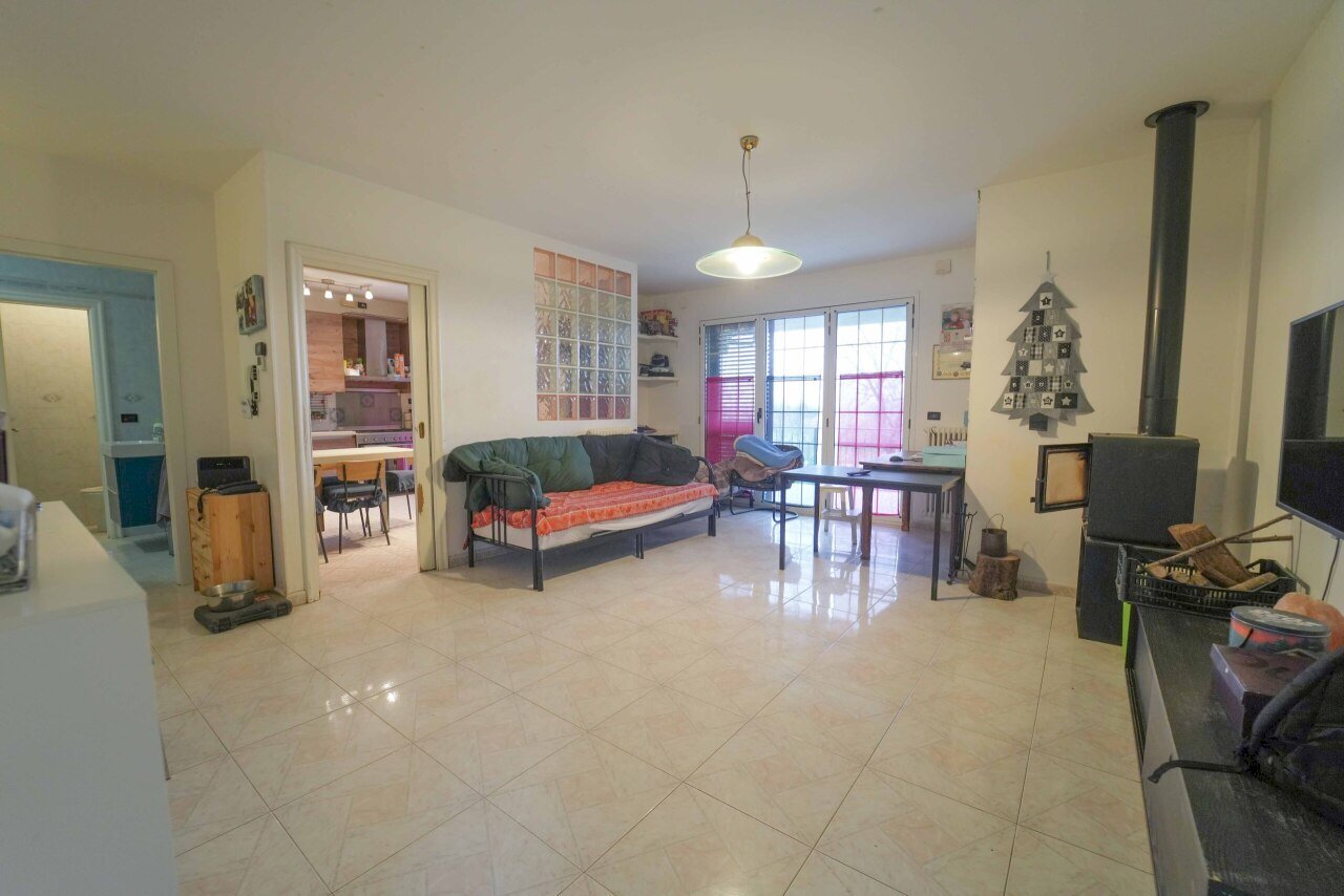 DSC02020.jpg - Villa Via Filippo Turati 12, Poggio Torriana - foto 1