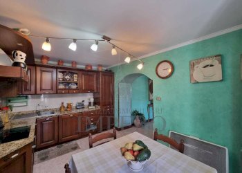 6.jpeg - Quadrilocale Via Giuseppe Garibaldi 26, Ventimiglia - foto 2