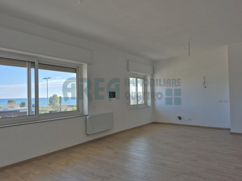 20260211_150444.jpg - Appartamento Viale Giacomo Matteotti 56, Imperia - foto 1