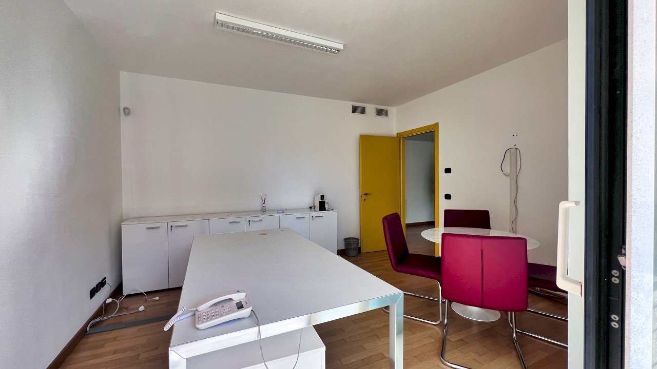 IMG_1836.jpeg - Office Piazza Guido Rossa, Savona - photo 3
