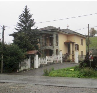 1.jpg - Villa all'asta Via Umberto I 3, Rocchetta Ligure - foto 1