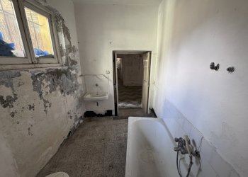 IMG_9701.JPG - Three-family Villa Via Paolo Segneri 2, Borzonasca - photo 20