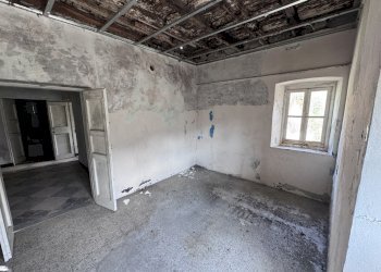 IMG_9719.JPG - Three-family Villa Via Paolo Segneri 2, Borzonasca - photo 27