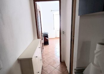 IMG20260313145055.jpg - One-room apartment Via Chiaravagna, Genova (neighborhood Sestri Ponente) - photo 8