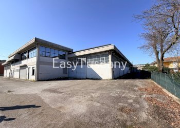 image00021.jpeg - Locale Commerciale Via Giacomo Puccini 2335, Porcari - foto 5