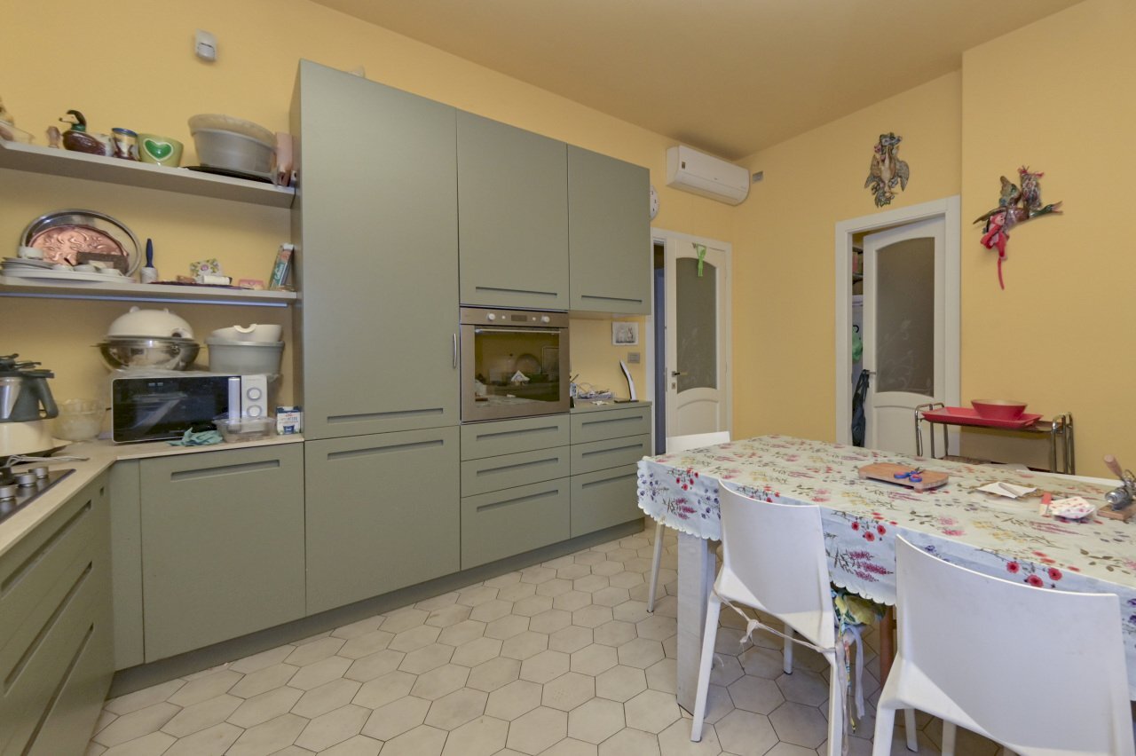 Trana 2-5.JPG - Apartment Via Trana, Torino (neighborhood Cit Turin) - photo 3