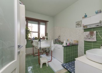 Trana 8.JPG - Apartment Via Trana, Torino (neighborhood Cit Turin) - photo 27