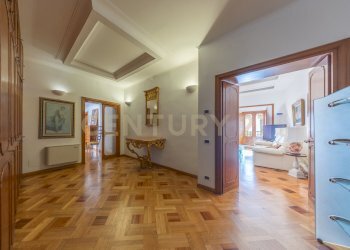 3.jpg - Trilocale Via della Croce 71, Roma - foto 4