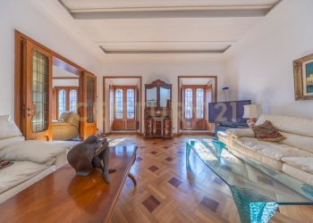 8.jpg - Trilocale Via della Croce 71, Roma - foto 8