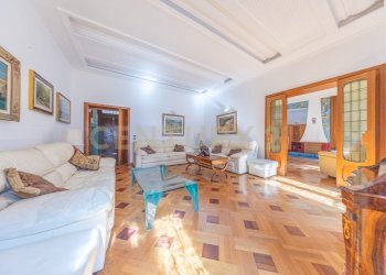 9.jpg - Trilocale Via della Croce 71, Roma - foto 9