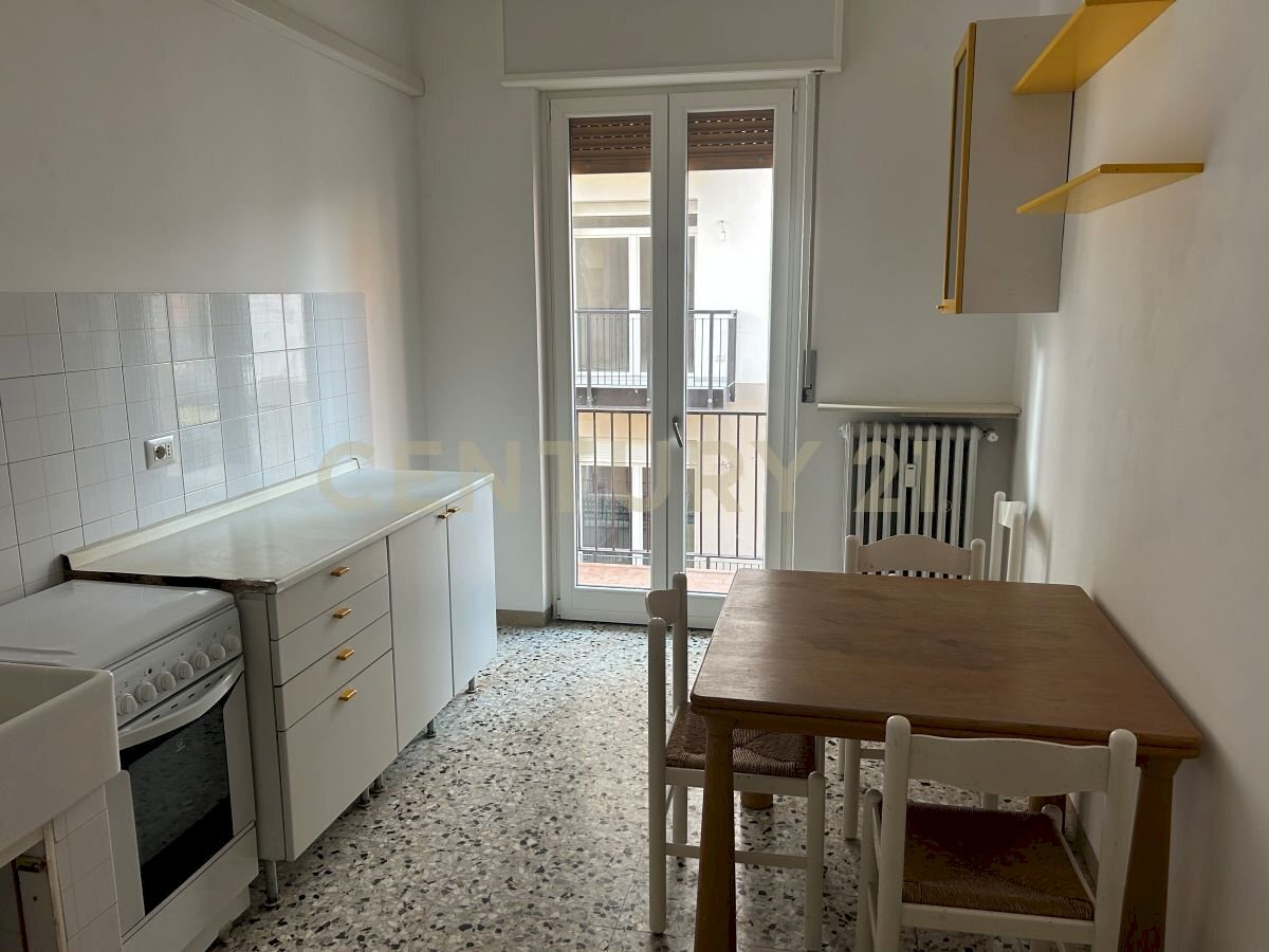 angolo cottura - Quadrilocale Via Pier Fortunato Calvi 49, Verona - foto 1
