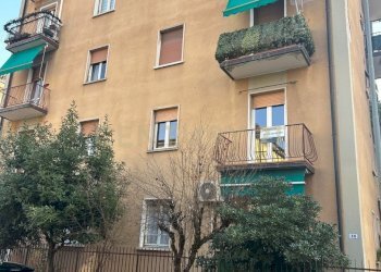 IMG_7470.JPG - Quadrilocale Via Pier Fortunato Calvi 49, Verona - foto 1