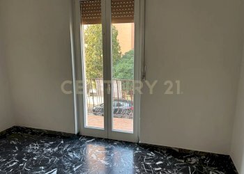 soggiorno - camera 1 - Quadrilocale Via Pier Fortunato Calvi 49, Verona - foto 8