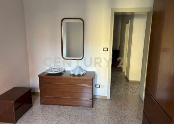 camera da letto matrinoniale 4 - Quadrilocale Via Pier Fortunato Calvi 49, Verona - foto 24