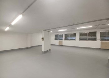 34c82eaf-acc1-47fa-acbe-947ed6c89605.jpg - Commercial Premises Trento - photo 11