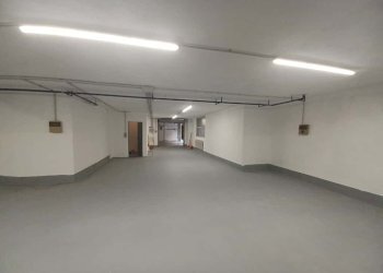df374644-8d72-48cf-be86-d148c9bfbb1e.jpg - Commercial Premises Trento - photo 14