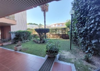 giardino - Three-room apartment Via Padre Semeria 133, Sanremo - photo 18