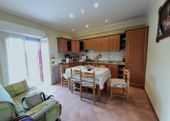 20.jpg - Trilocale Via Gaetano Donizetti 13, Taormina - foto 16