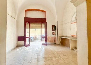 WhatsApp Image 2026-03-17 at 11.50.58 (1)_risultat - Commercial Premises Viale Otranto 48, Lecce - photo 4