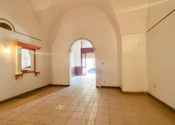 WhatsApp Image 2026-03-17 at 11.50.58 (2)_risultat - Commercial Premises Viale Otranto 48, Lecce - photo 9