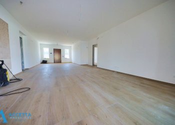 salone - Villa Via Lorenzo il Magnifico, Taranto - foto 8