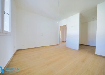 camera da letto - Villa Via Lorenzo il Magnifico, Taranto - foto 11