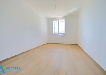 camera da letto - Villa Via Lorenzo il Magnifico, Taranto - foto 16