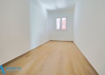 camera da letto - Villa Via Lorenzo il Magnifico, Taranto - foto 18