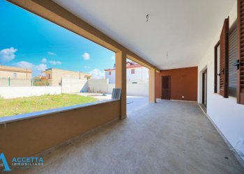 portico - Villa Via Lorenzo il Magnifico, Taranto - foto 23