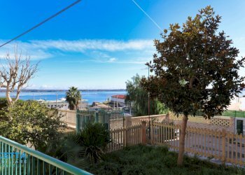 balcone - Four-room apartment Via della Croce 2, Taranto - photo 2