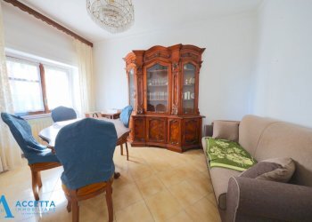 camera da letto - Four-room apartment Via della Croce 2, Taranto - photo 12