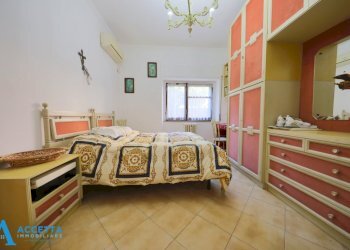 camera da letto - Four-room apartment Via della Croce 2, Taranto - photo 16