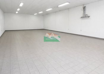 IMG_6977.PNG - Locale Commerciale Viale Leon Battista Alberti, Ravenna - foto 1