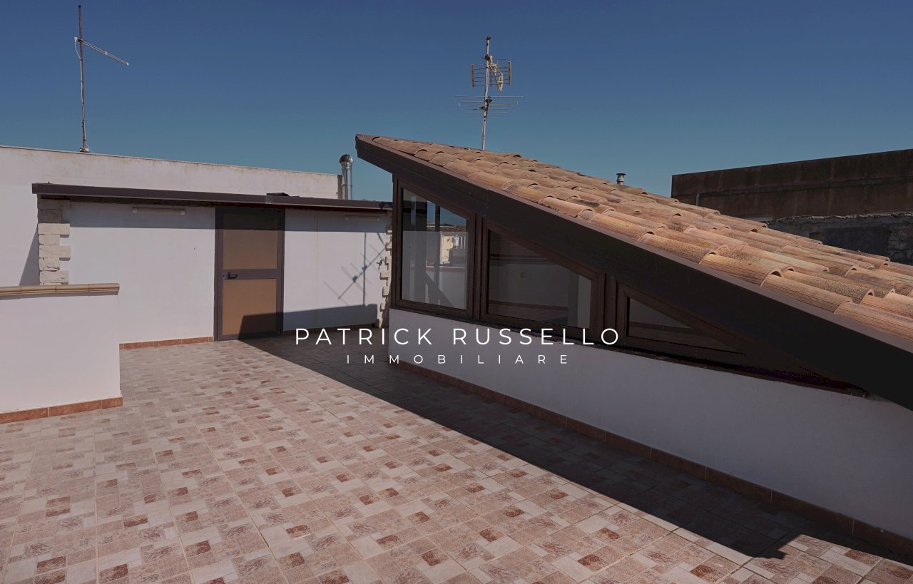 GRC00557.jpg - Appartamento Corso Vittorio Emanuele 238, Gela - foto 3