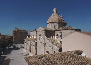 GRC00553.jpg - Appartamento Corso Vittorio Emanuele 238, Gela - foto 2