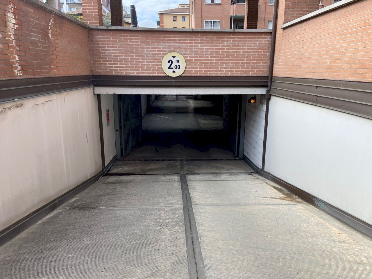 WhatsApp Image 2026-03-13 at 12.14.45 (2).jpeg - Box Via Cleto Tomba 9, Bologna (zona San Donato) - foto 2